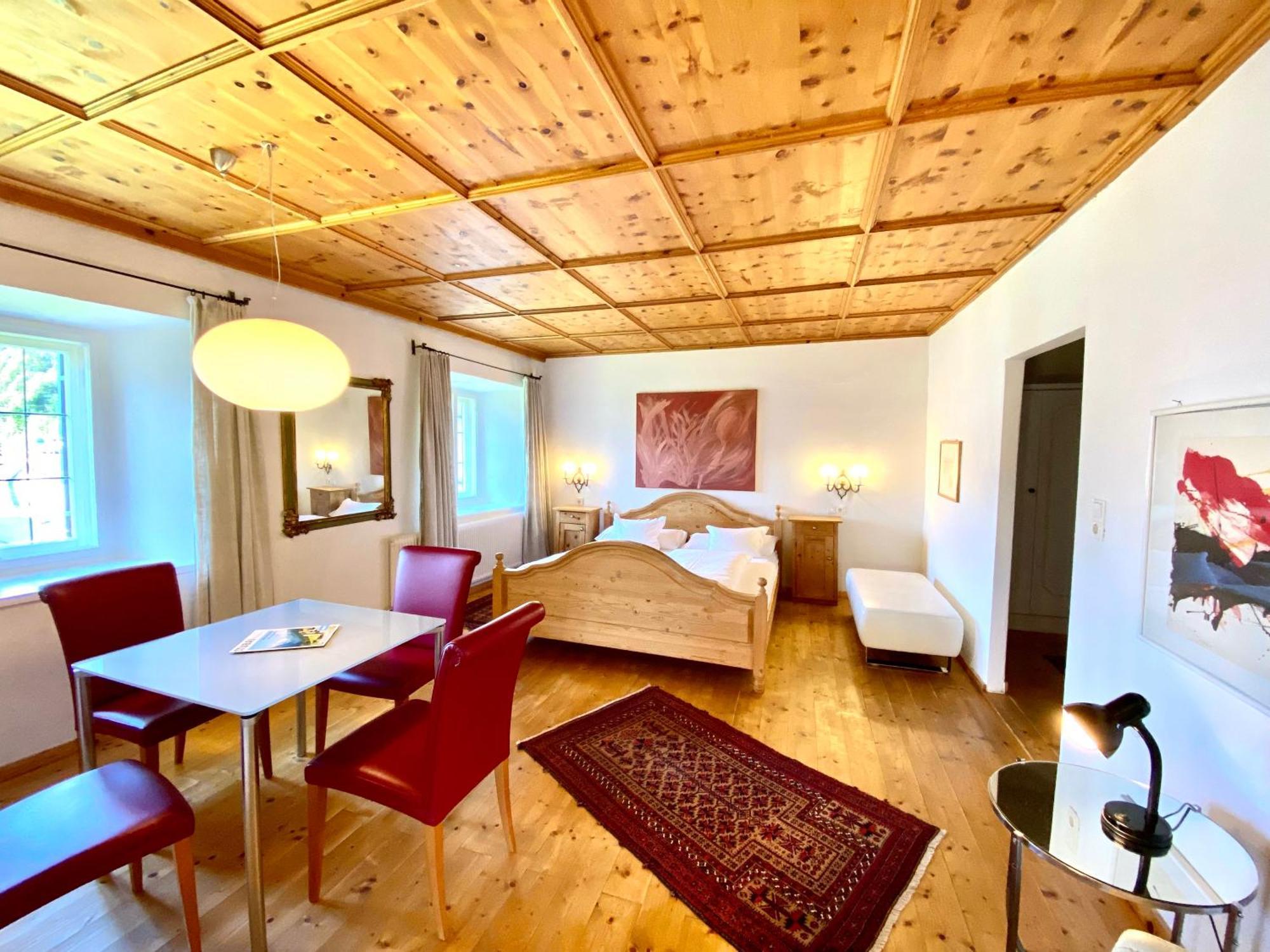 Appartements Greier テルフェス・イム・シュトゥーバイ 部屋 写真