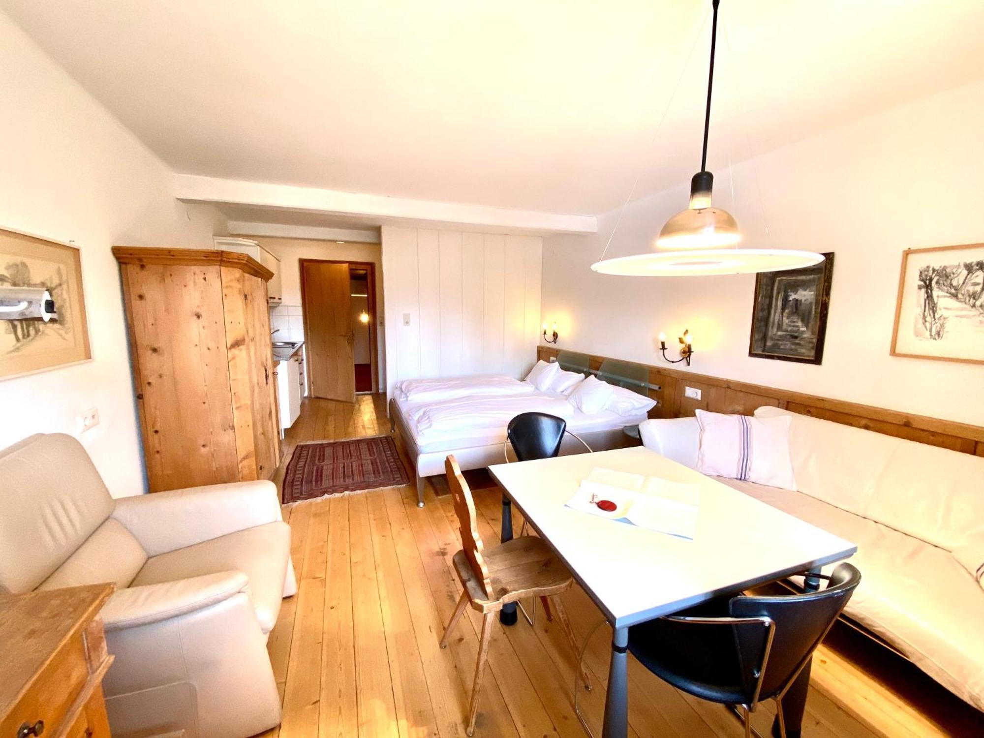 Appartements Greier テルフェス・イム・シュトゥーバイ 部屋 写真